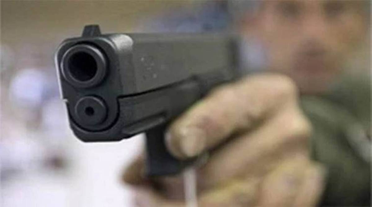 Man gunned down at garment showroom in Gurgaon: 1 shooter held